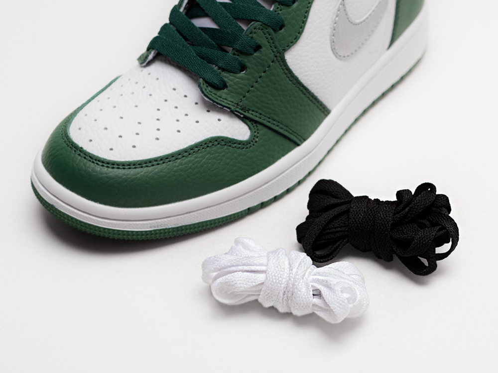Кроссовки Nike Air Jordan 1 Mid