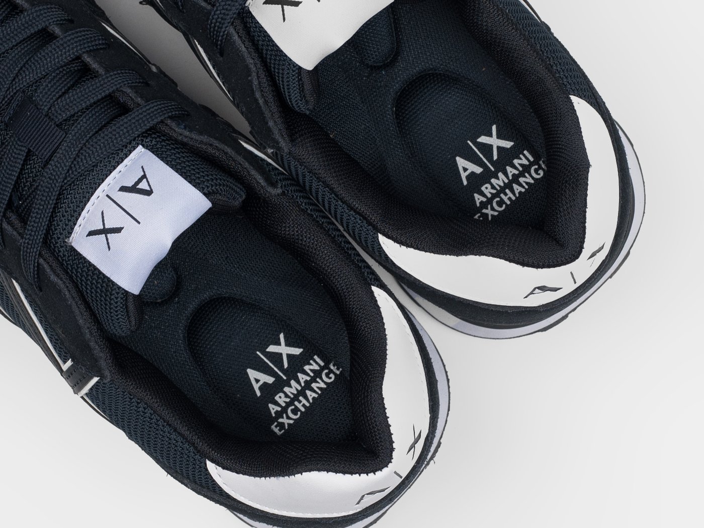 Кроссовки Armani Exchange