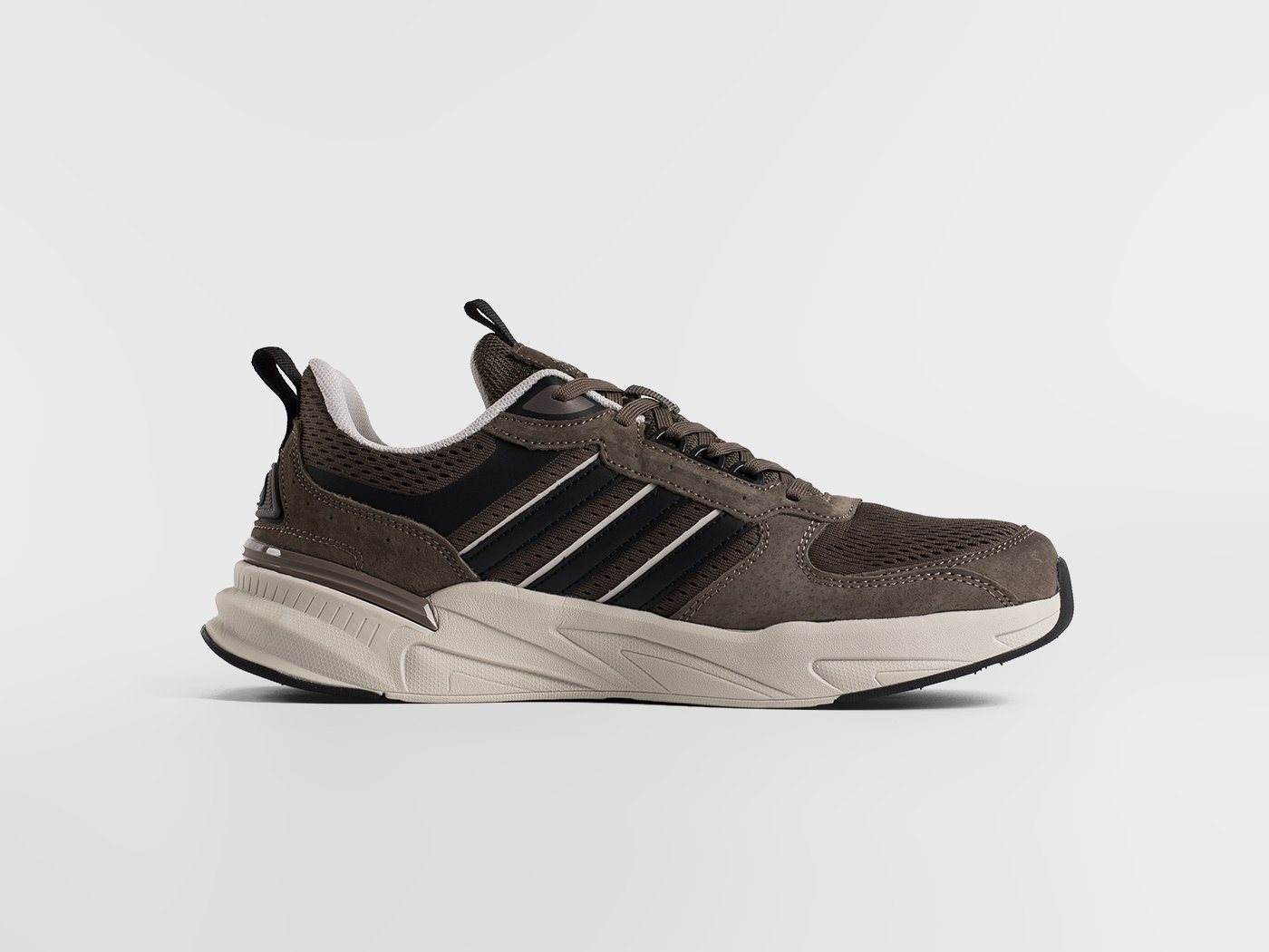 Кроссовки Adidas