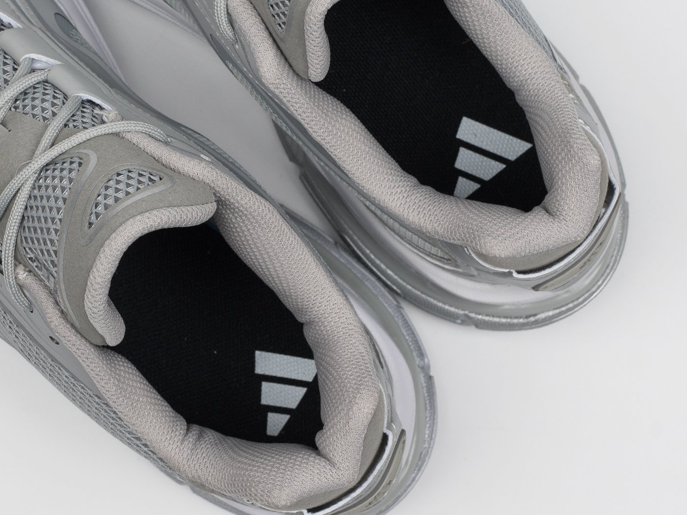 Кроссовки Adidas FORMOTION ONE