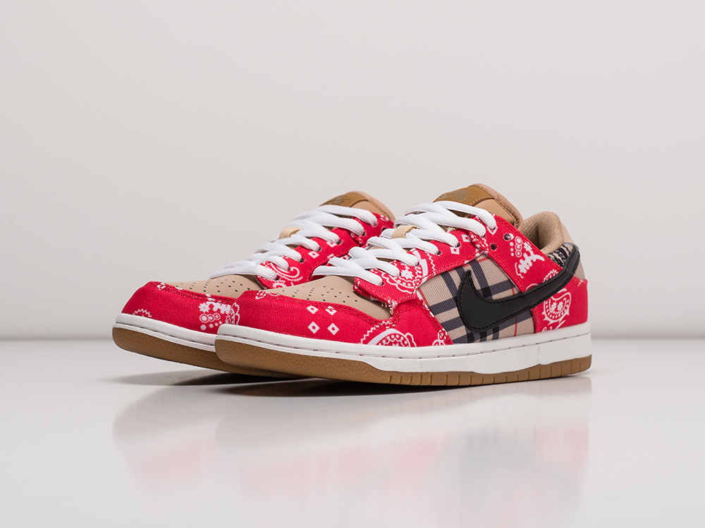 Кроссовки Dior x Nike SB Dunk Low