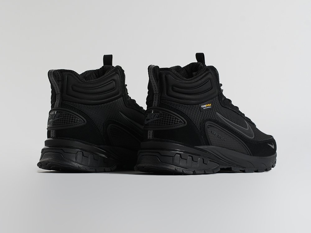 Зимние кроссовки Nike Rivah Mid
