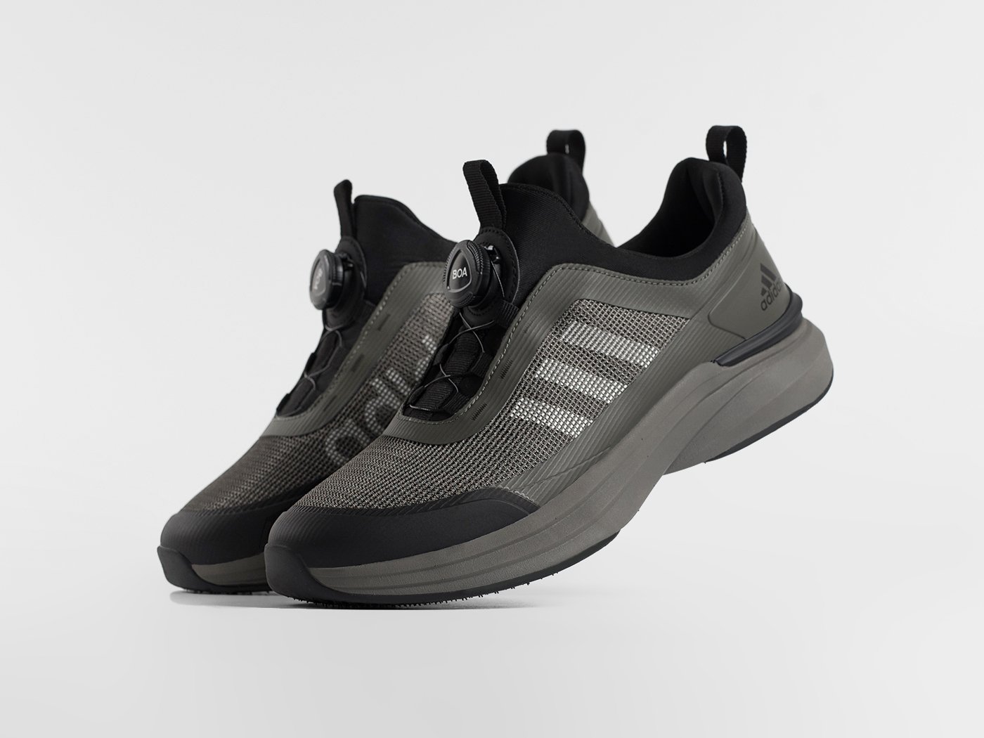 Кроссовки Adidas