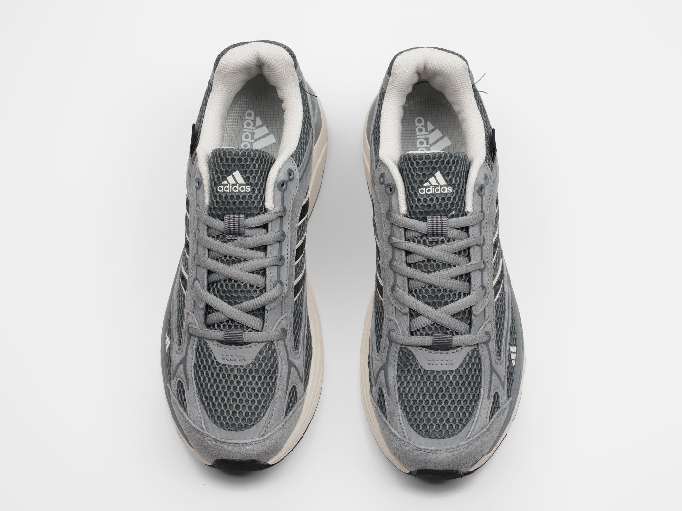 Кроссовки Adidas Spiritain 2000