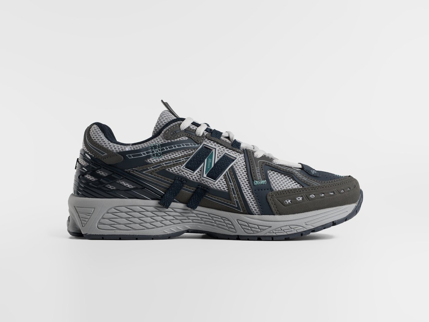 Кроссовки New Balance 1906A