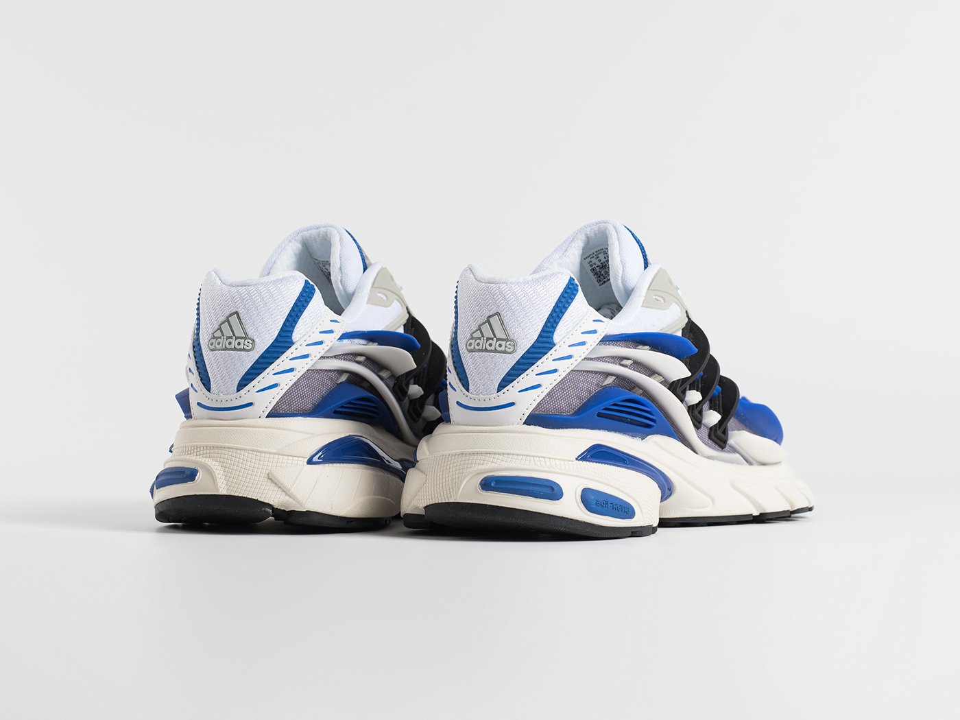 Кроссовки Adidas x Pharrell Adistar Jellyfish