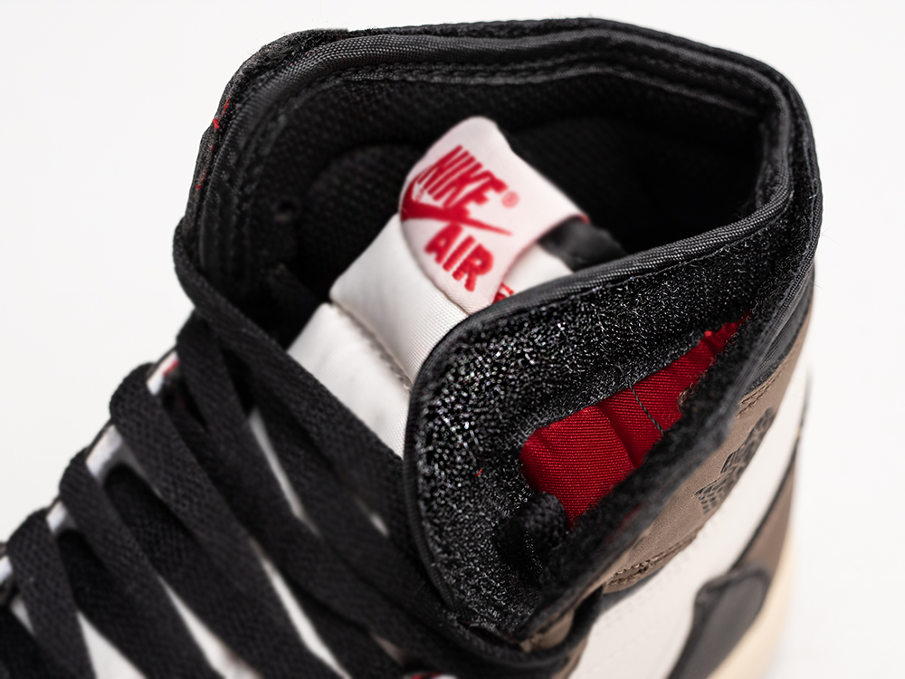 Кроссовки Nike Air Jordan 1 Mid x Travis Scott