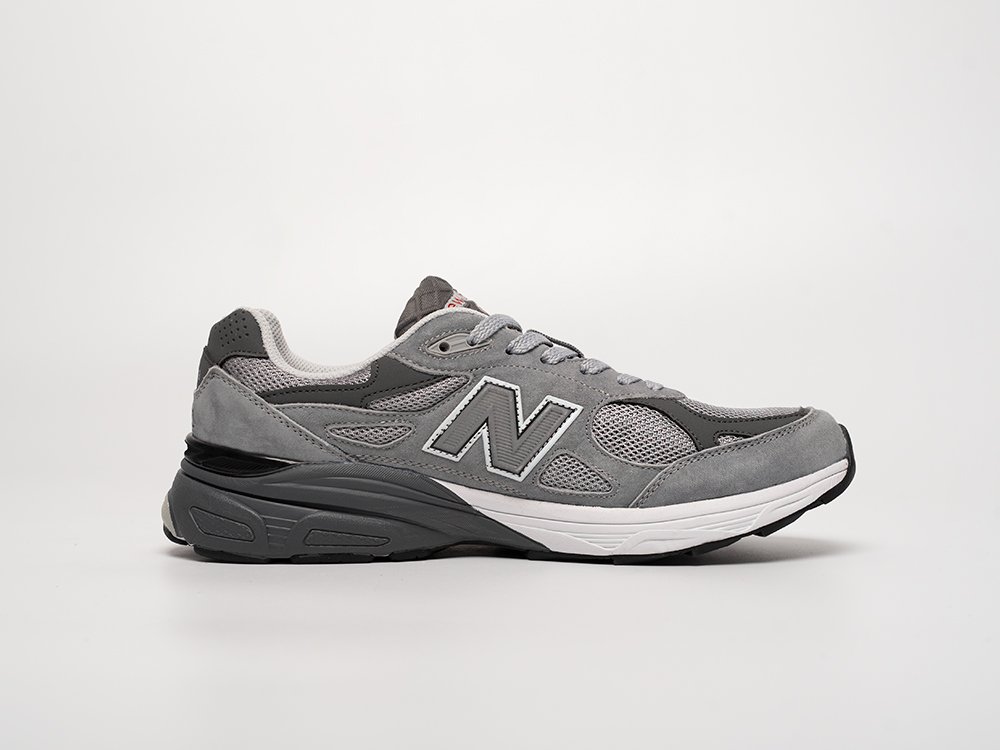 Кроссовки New Balance 990 v3