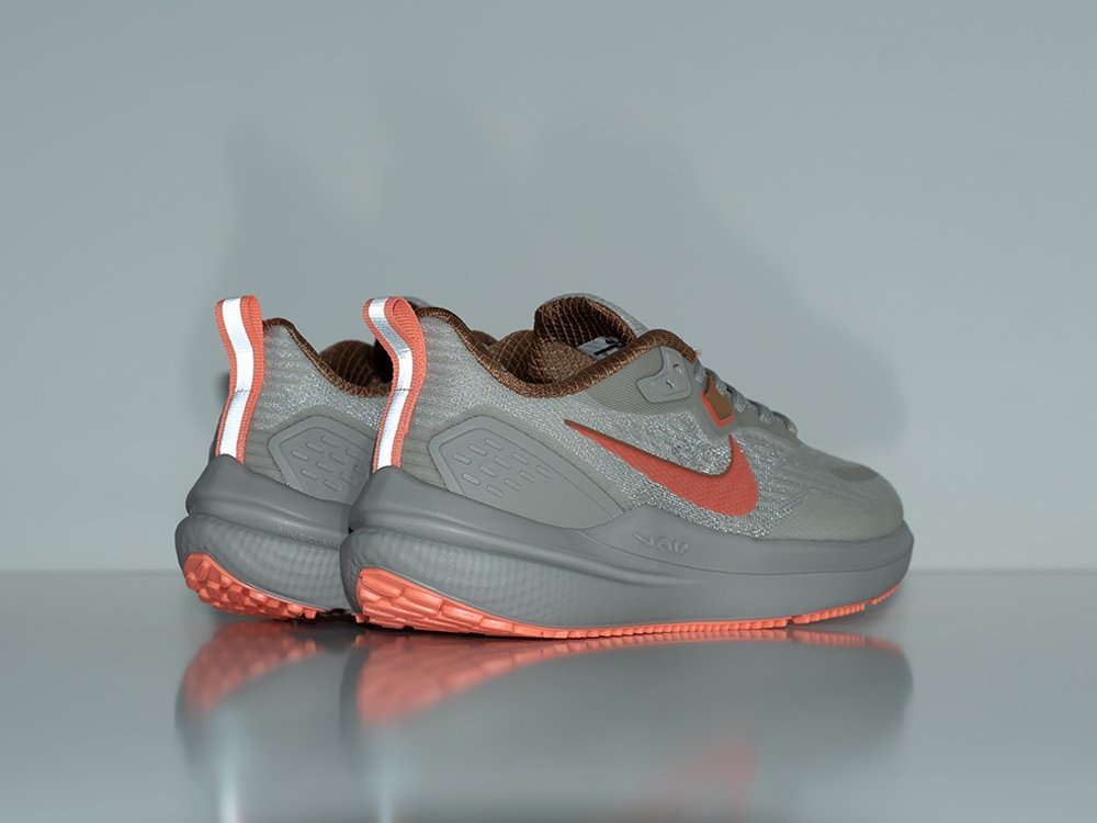 Кроссовки Nike Zoom Winflo 9