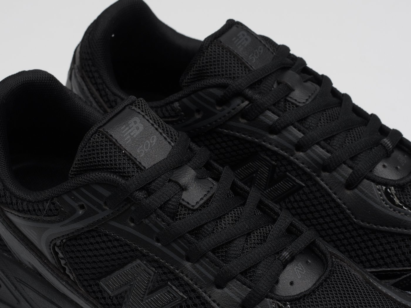 Кроссовки New Balance 509