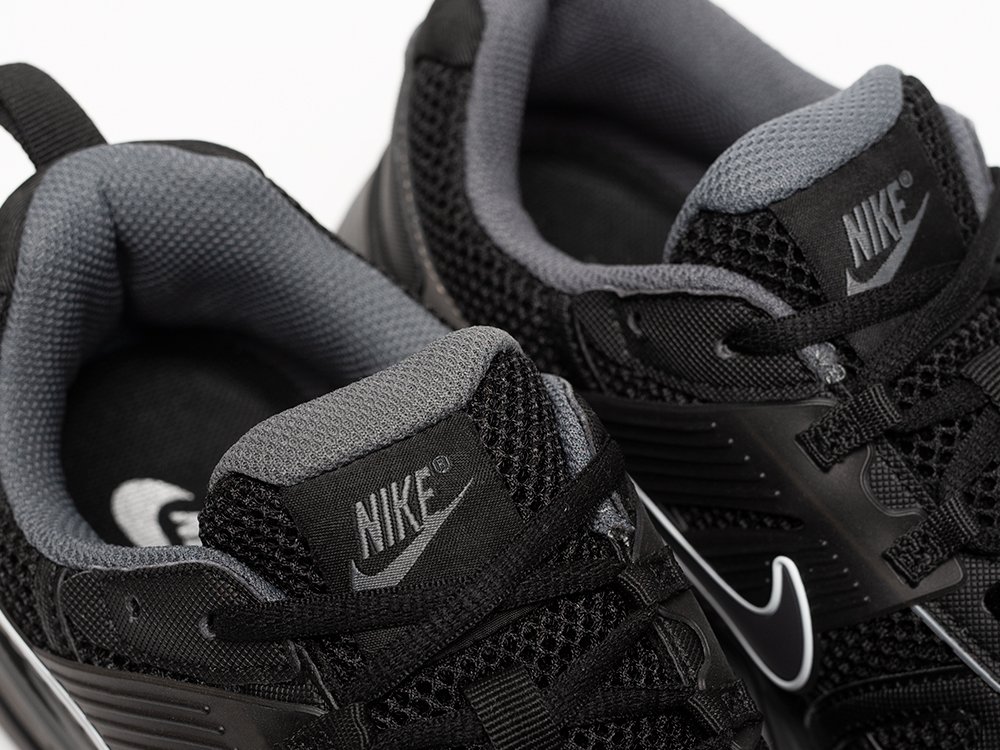 Кроссовки Nike Runtekk