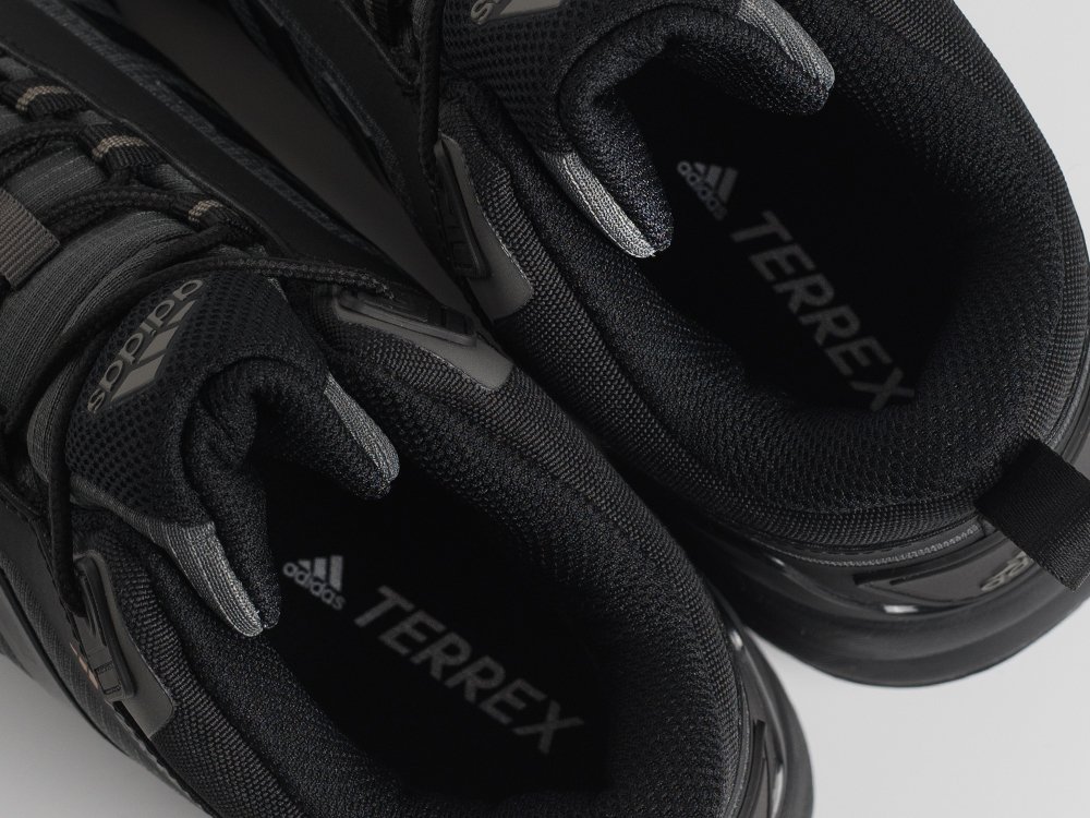 Кроссовки Adidas Terrex Swift R3 Mid