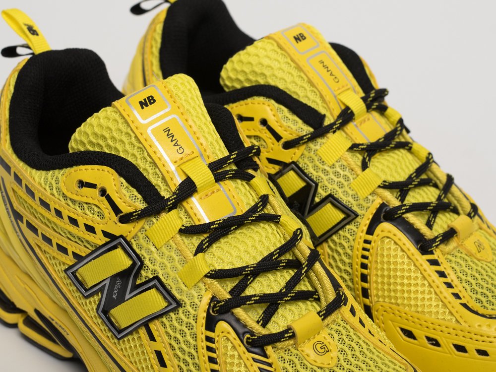 Кроссовки New Balance 1906R