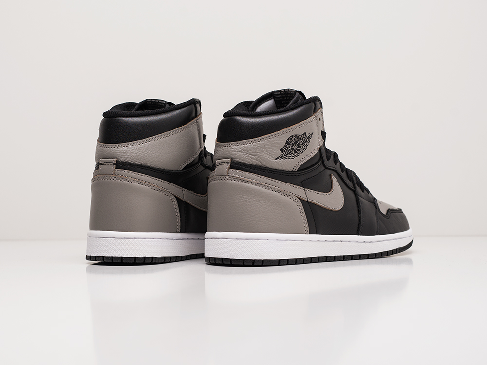 Кроссовки Nike Air Jordan 1 Mid