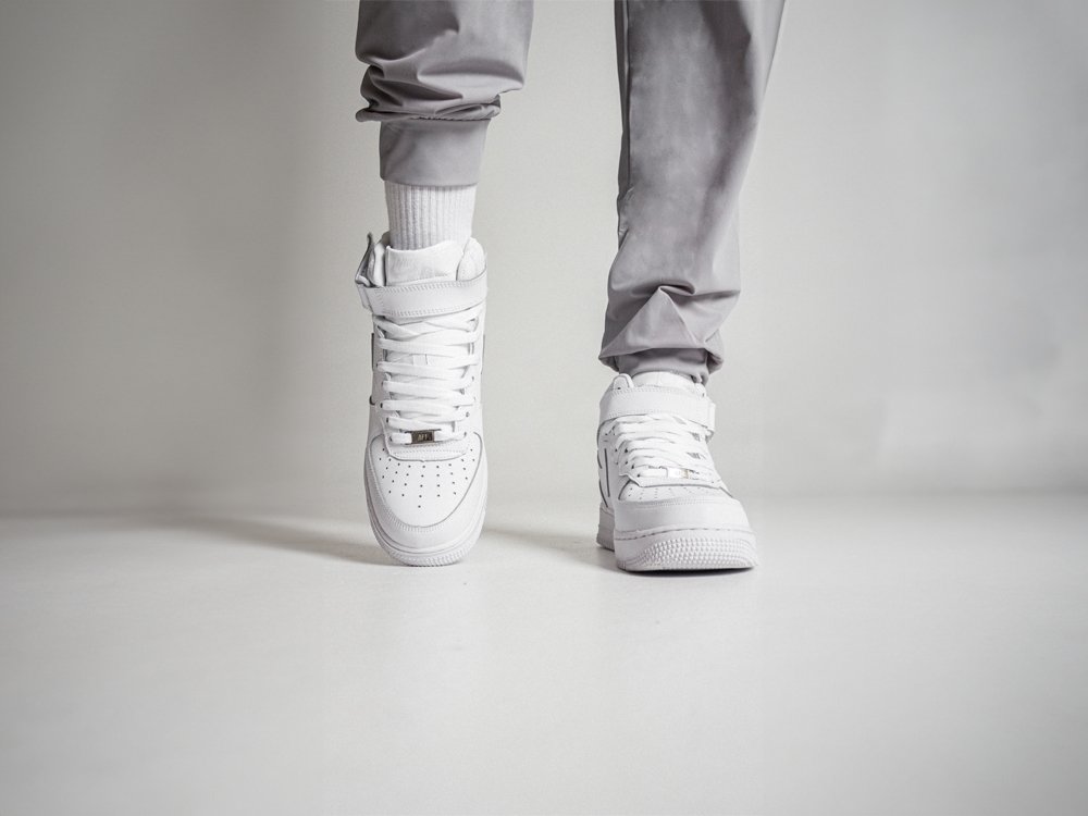 Зимние Кроссовки Nike Air Force 1 Mid