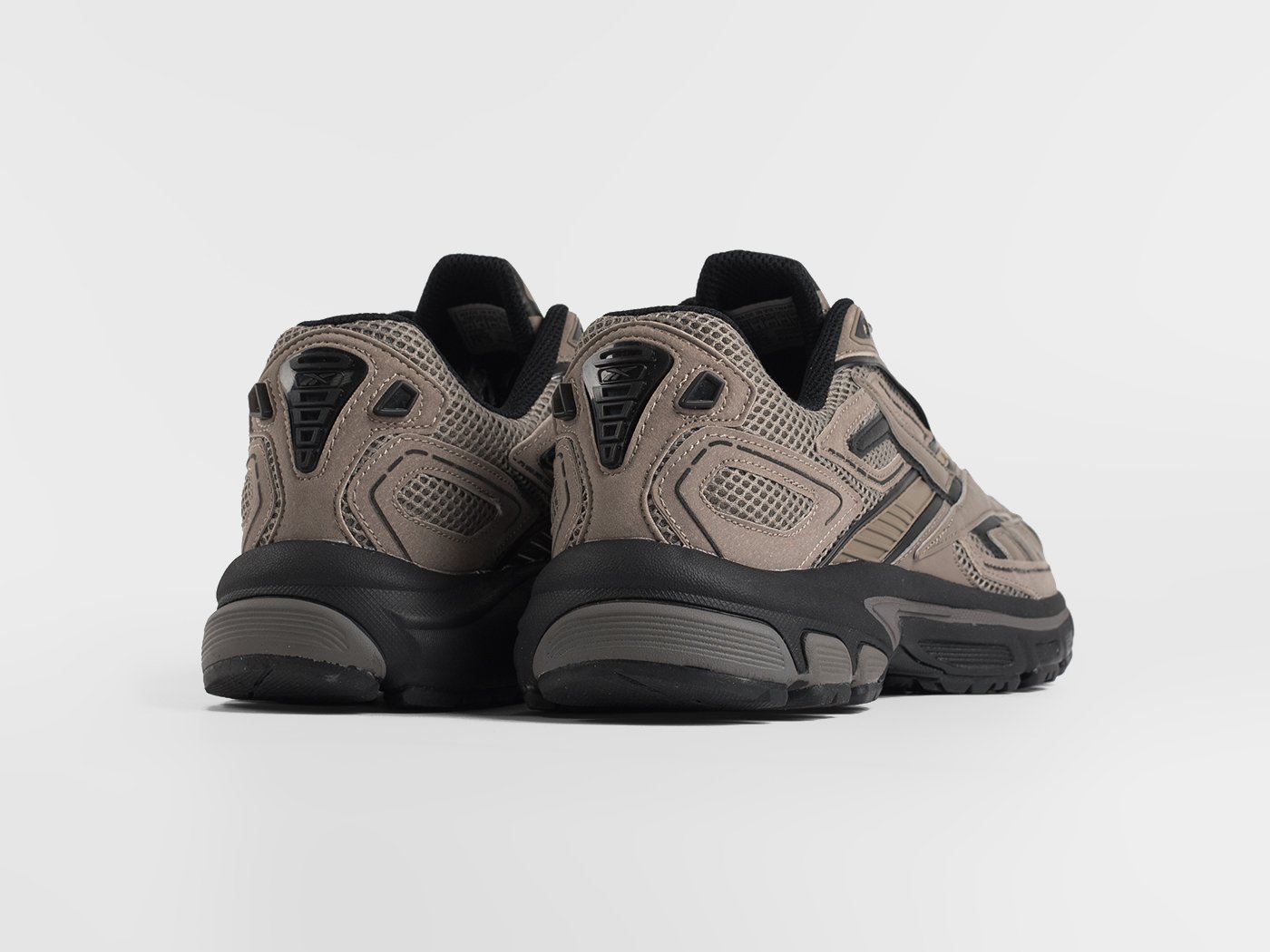 Кроссовки Reebok Premier Road Low
