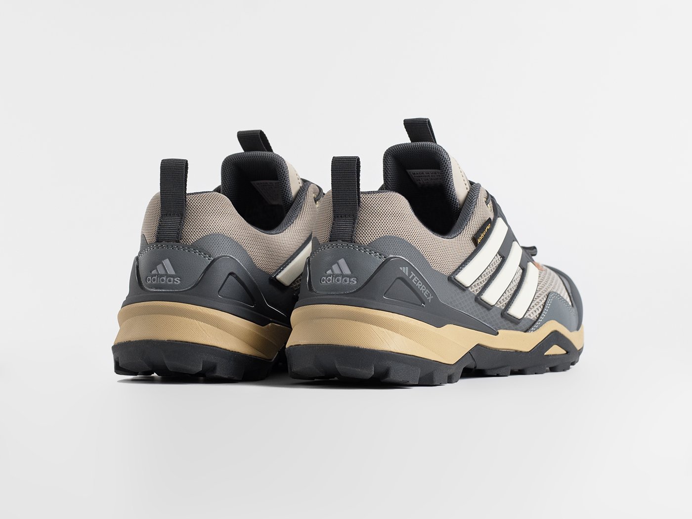 Кроссовки Adidas Terrex Skychaser