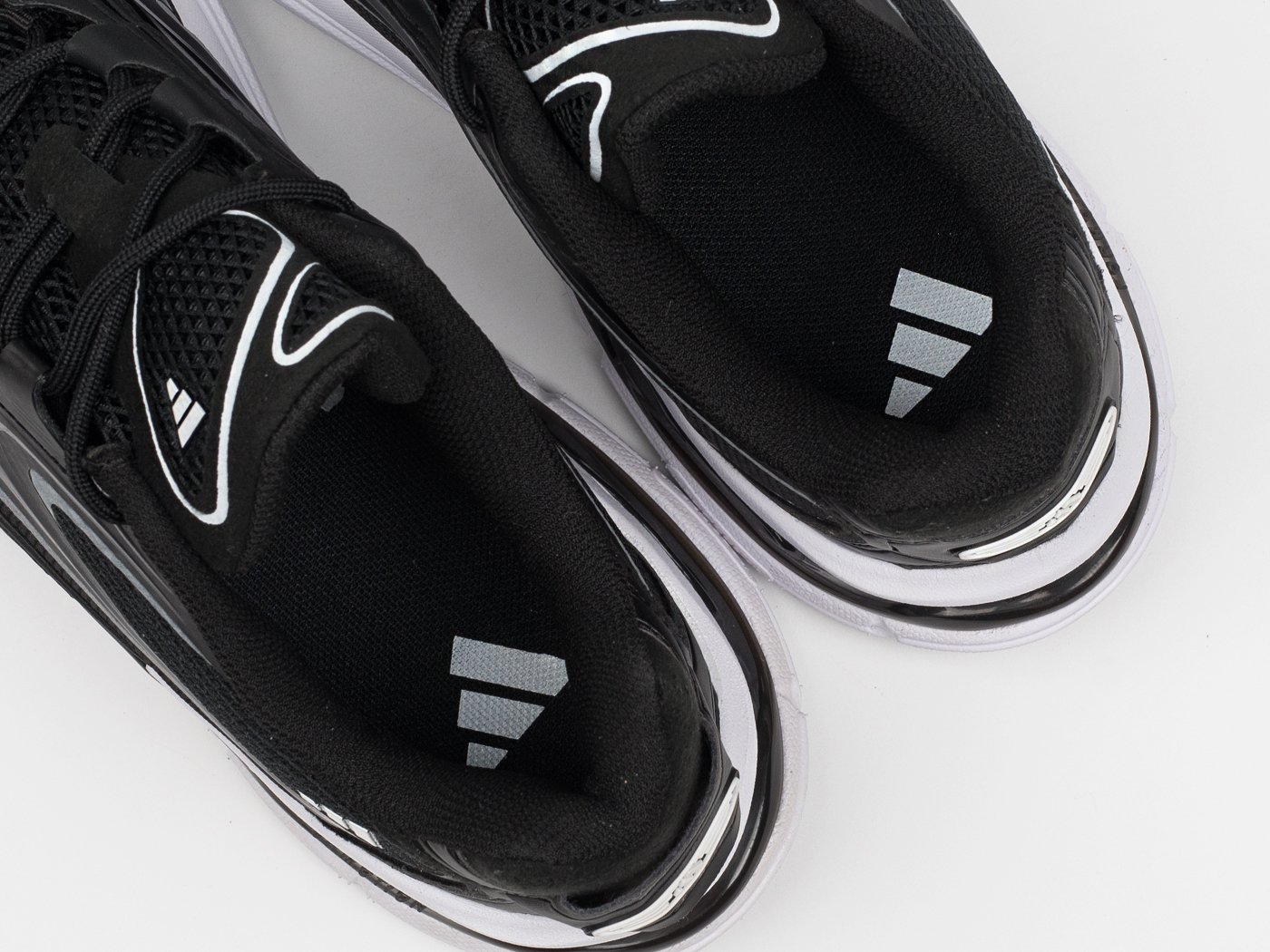 Кроссовки Adidas FORMOTION ONE