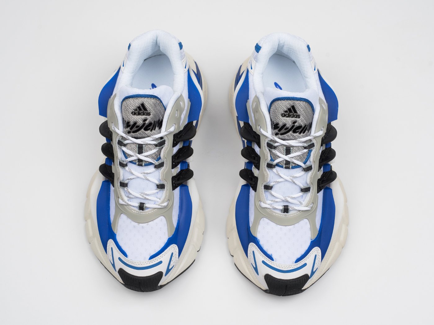 Кроссовки Adidas x Pharrell Adistar Jellyfish