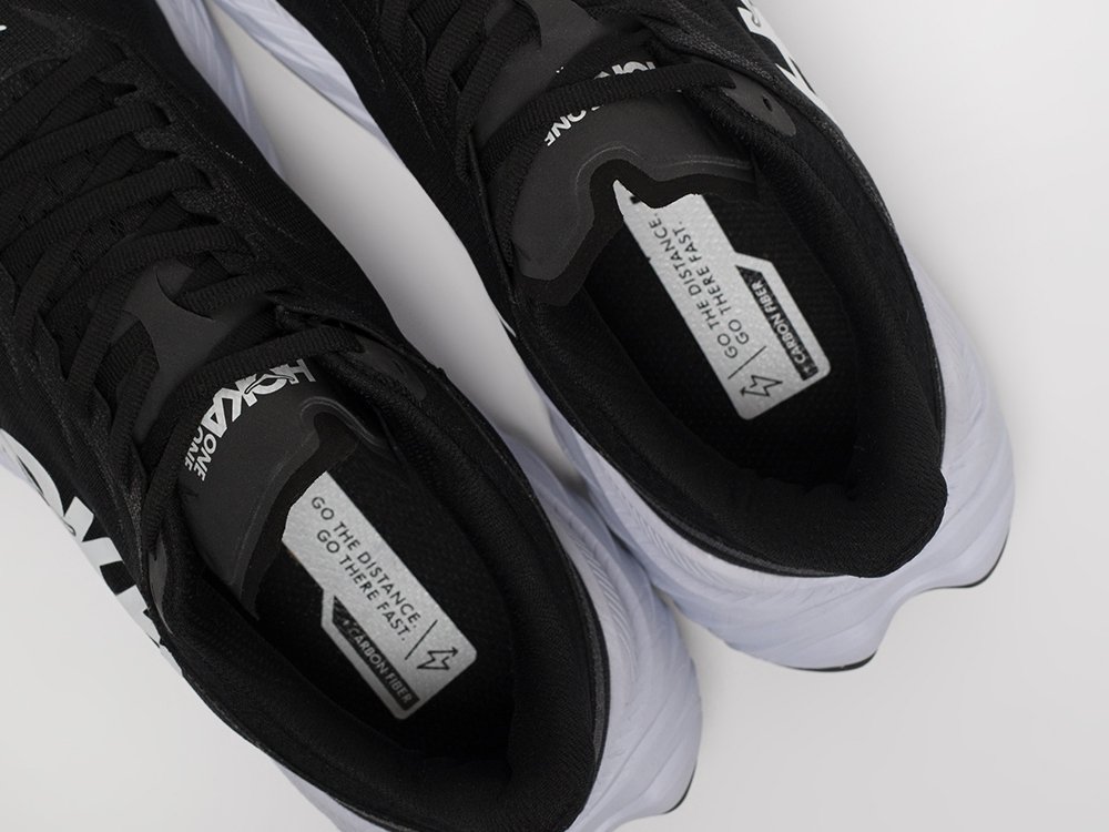 Кроссовки Hoka Carbon X 2