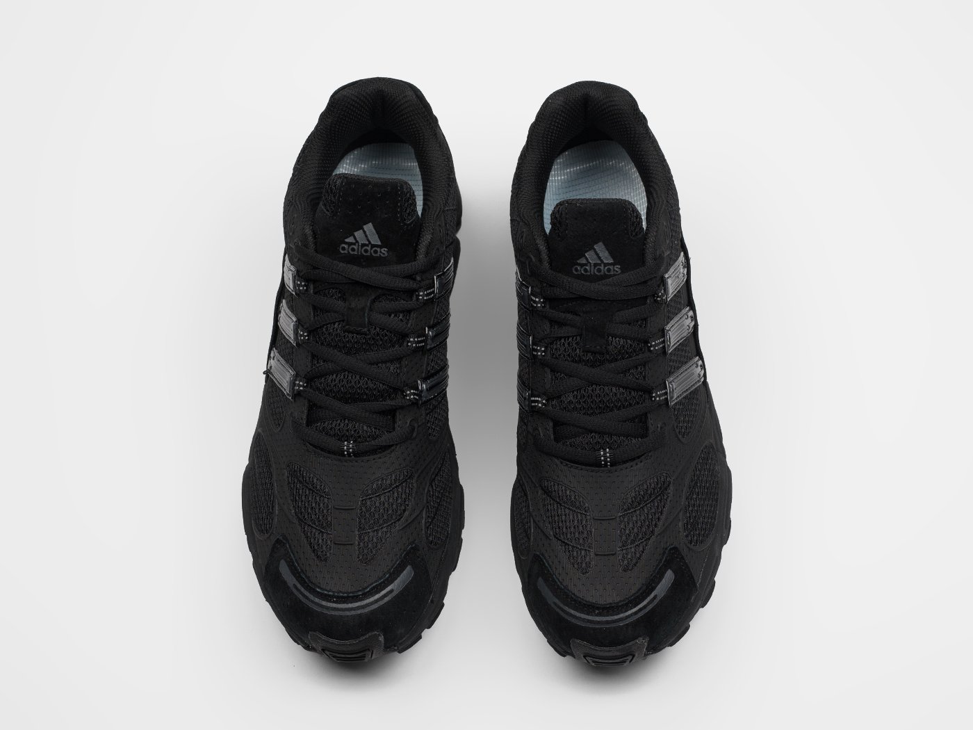 Кроссовки Adidas Ozweego Pro