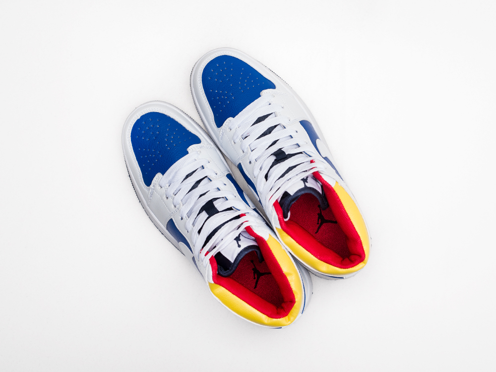 Кроссовки Nike Air Jordan 1 Mid