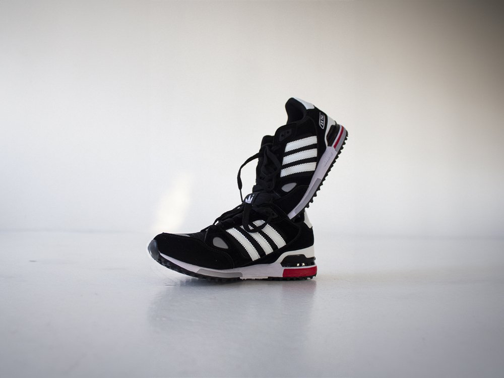 Кроссовки Adidas ZX 750