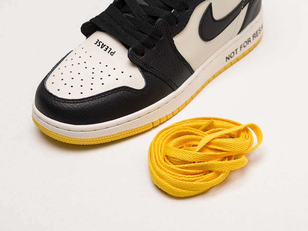 Кроссовки Nike Air Jordan 1 Mid