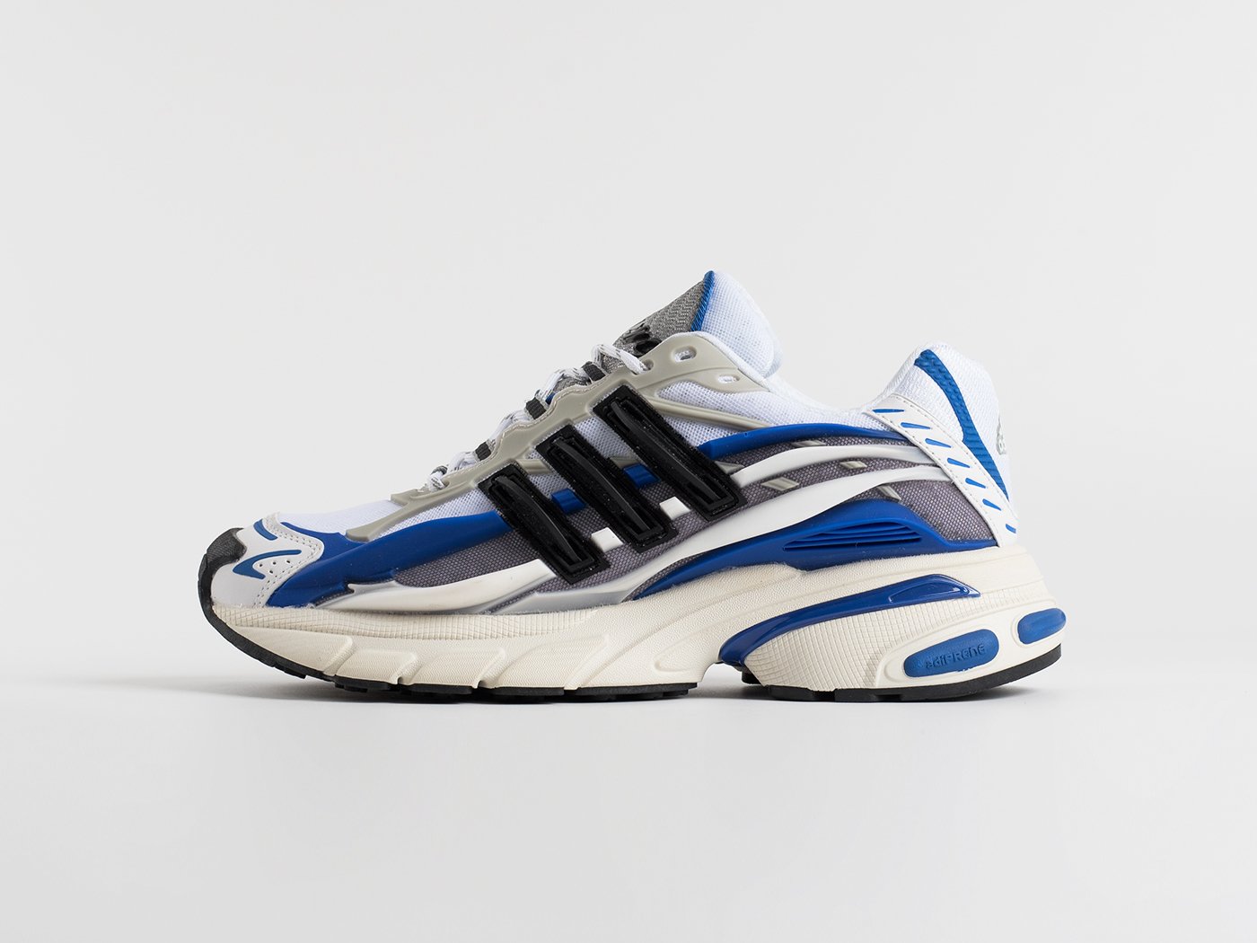 Кроссовки Adidas x Pharrell Adistar Jellyfish