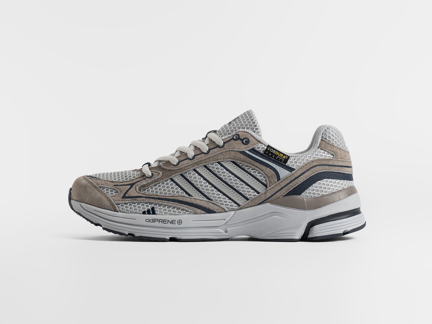 Кроссовки Adidas Spiritain 2000