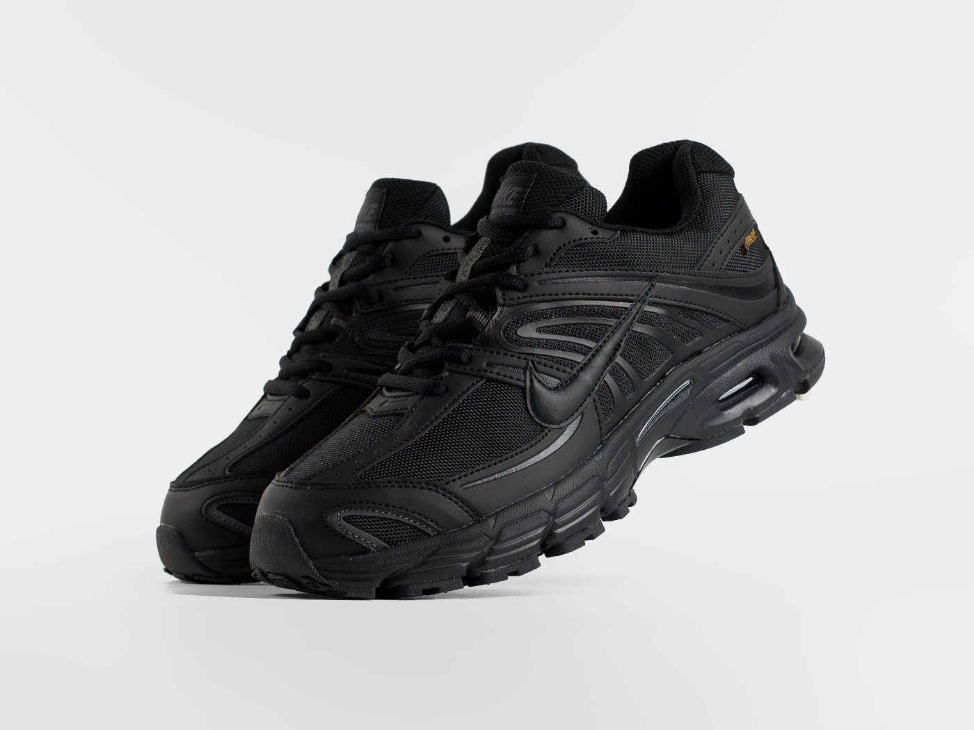 Кроссовки Nike