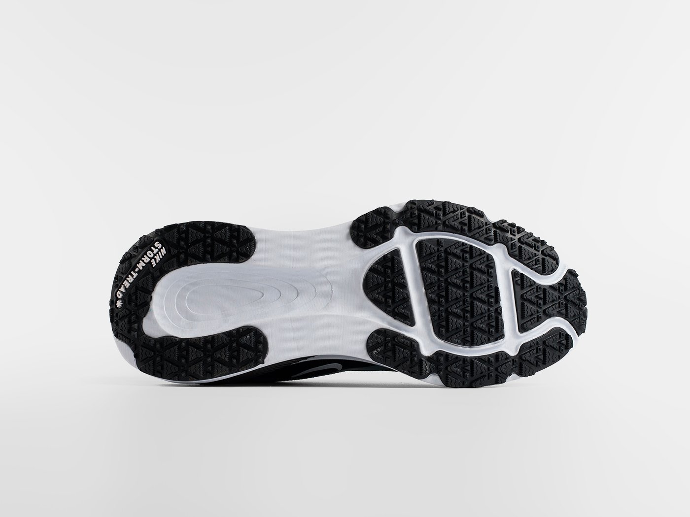 Кроссовки Nike Air Zoom Vomero 18