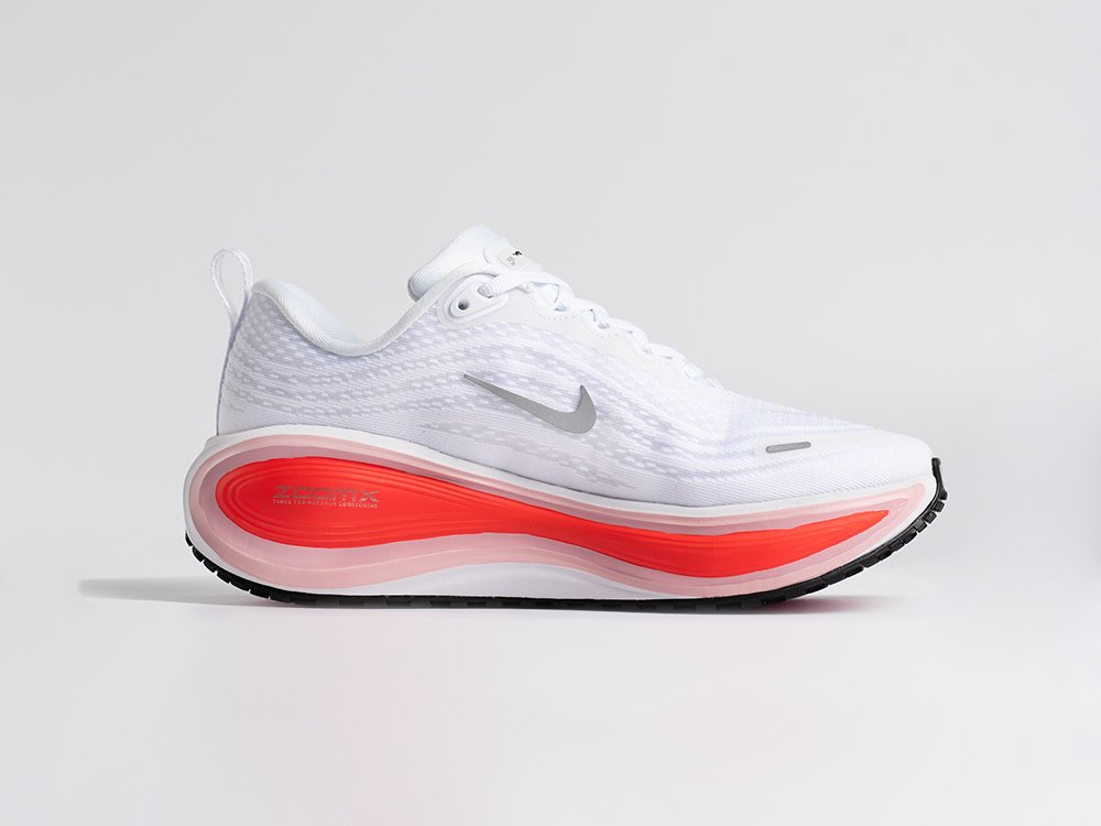 Кроссовки Nike Vomero 18