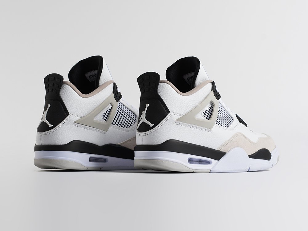 Кроссовки Nike Air Jordan 4 Retro