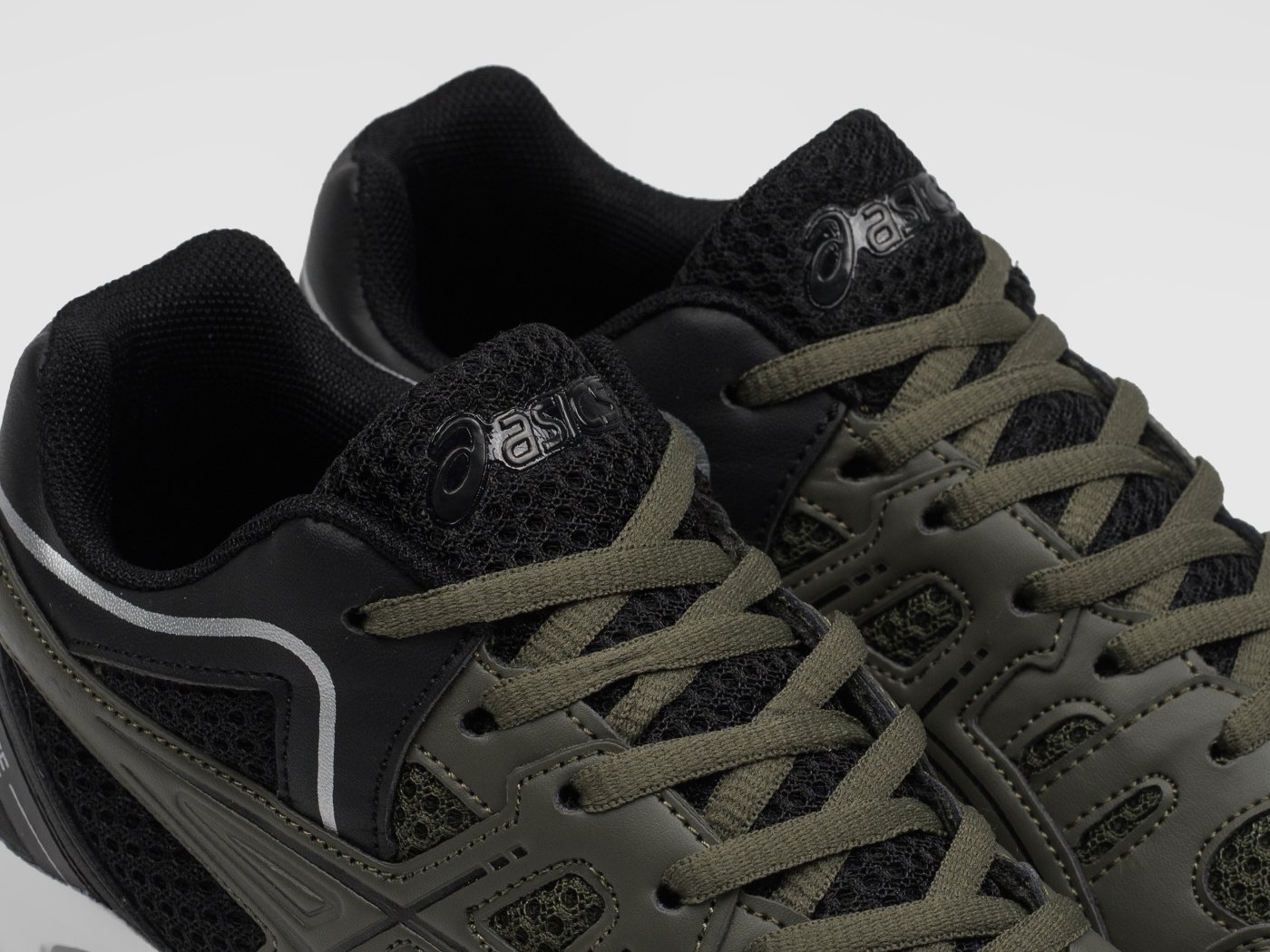 Кроссовки Asics Gel-Rocket 10