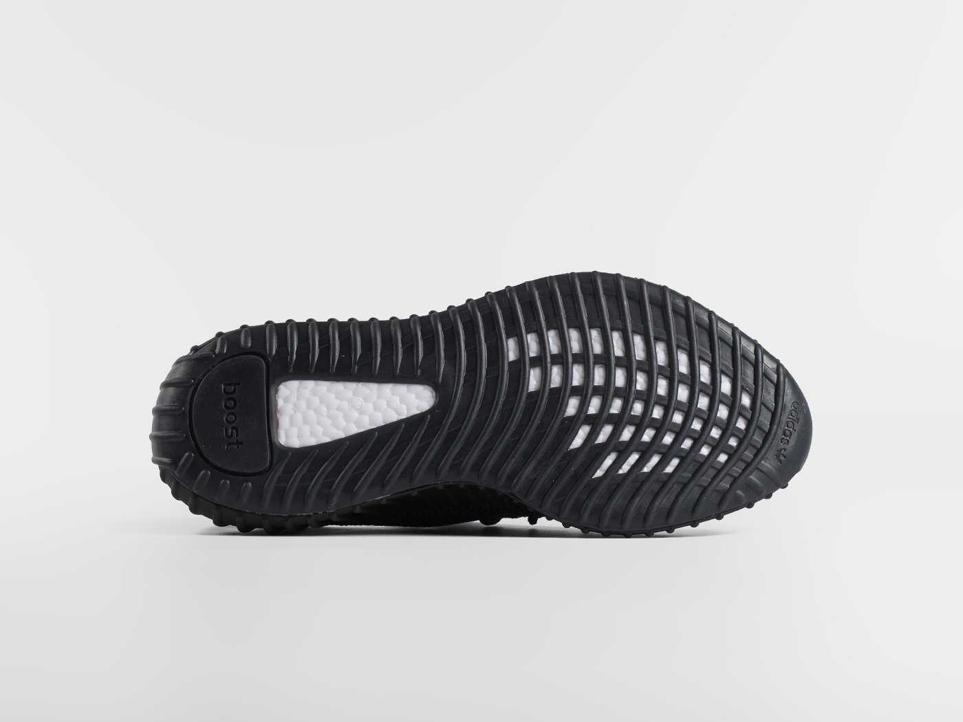 Кроссовки Adidas Yeezy 350 Boost v2