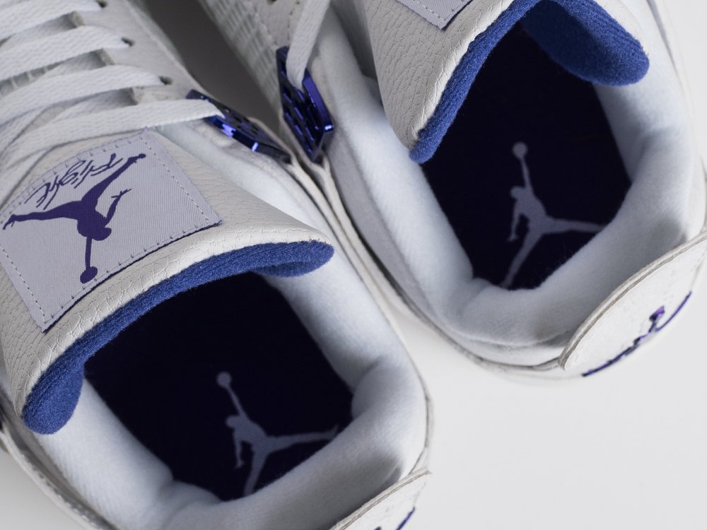 Кроссовки Nike Air Jordan 4 Retro