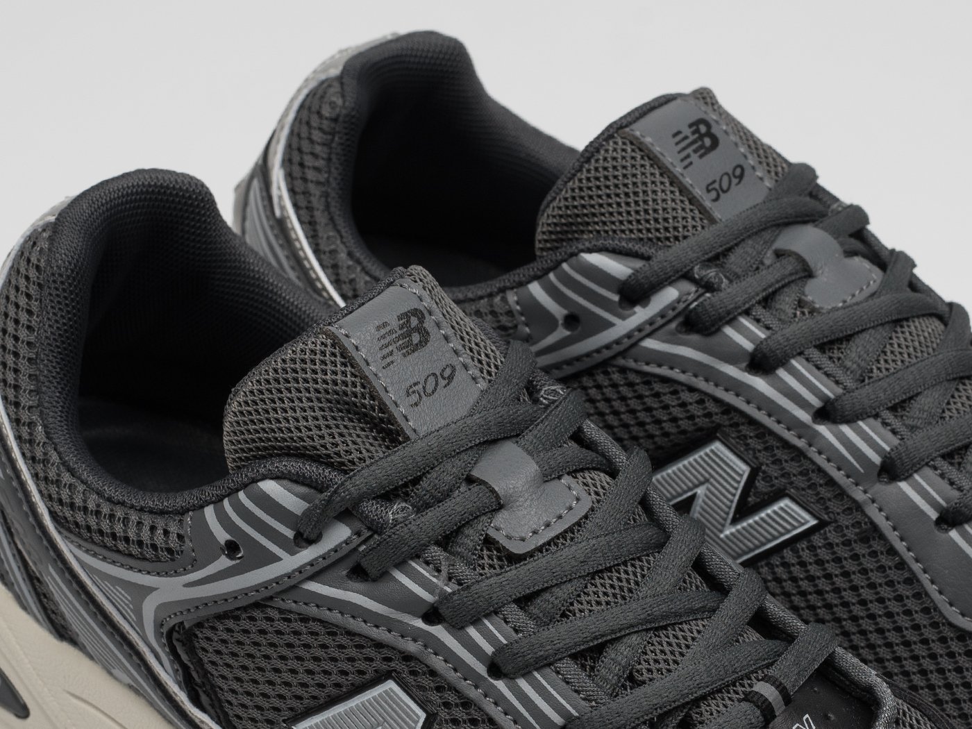 Кроссовки New Balance 509