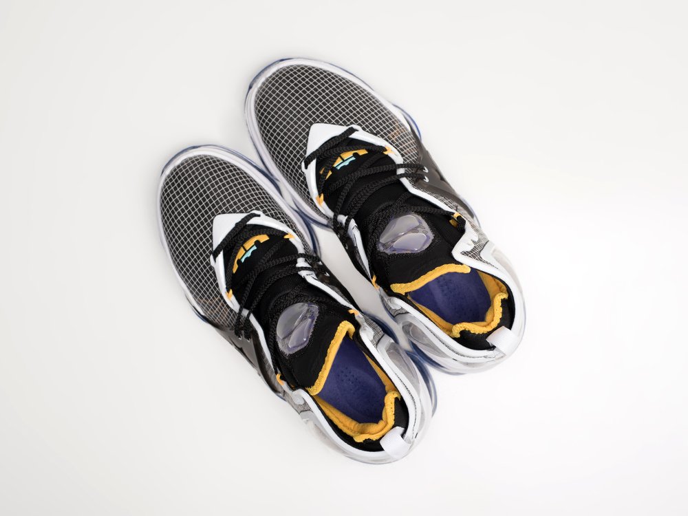 Кроссовки Nike Lebron XIX