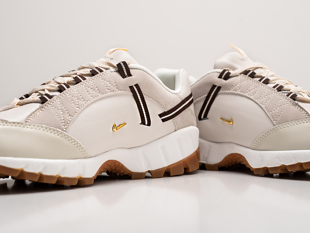 Кроссовки Jacquemus x Nike Air Humara LX