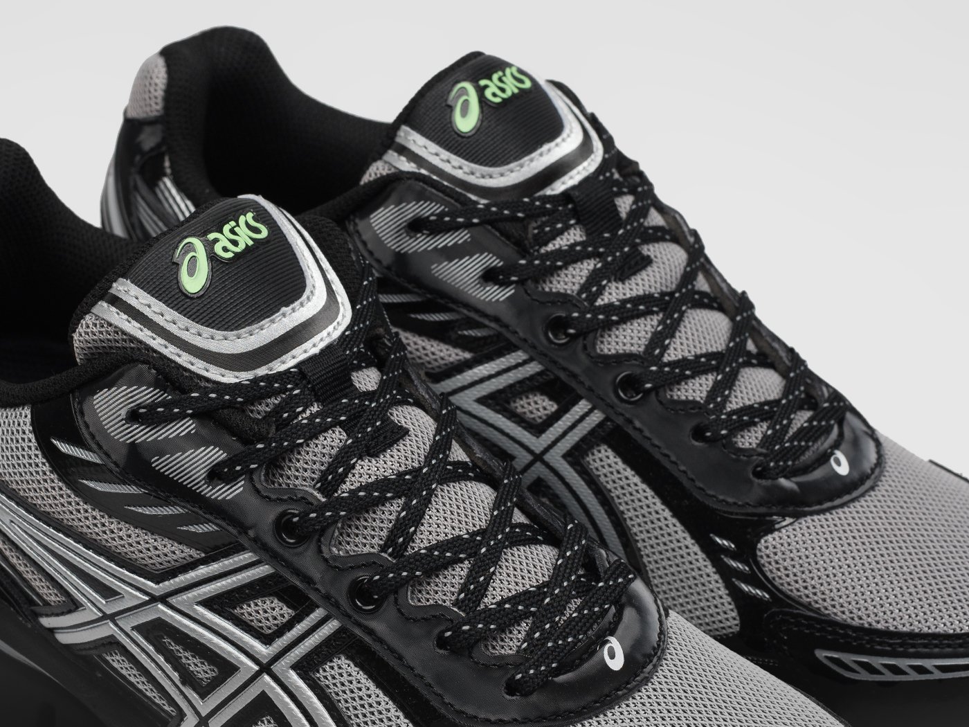 Кроссовки Asics Gel Kinetic Fluent