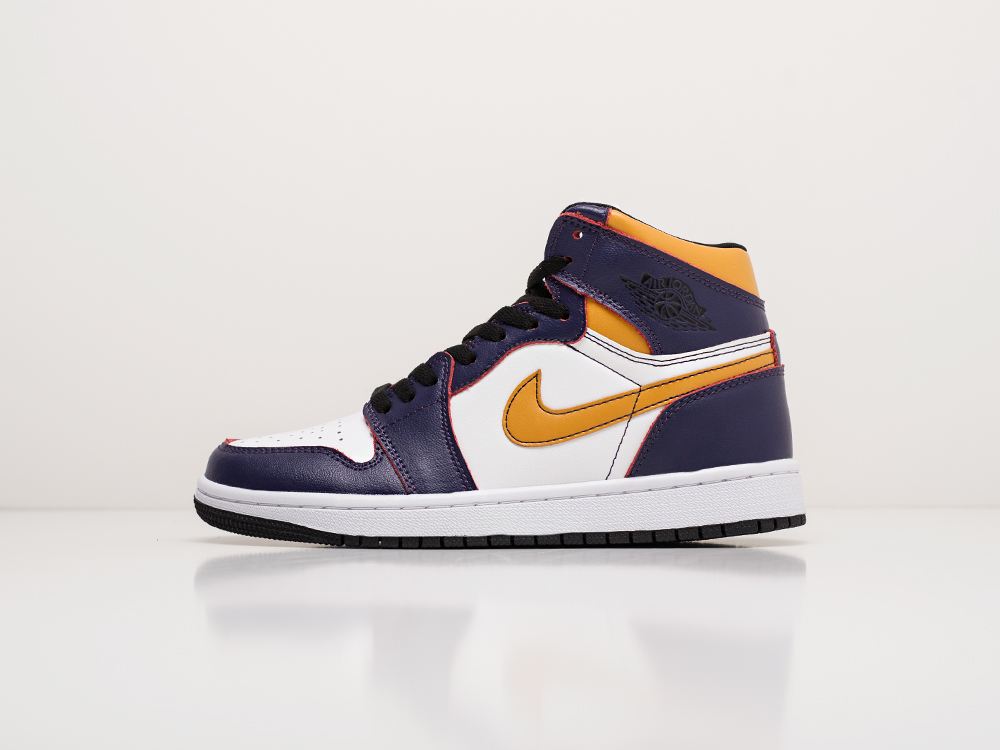 Кроссовки Nike Air Jordan 1 Mid
