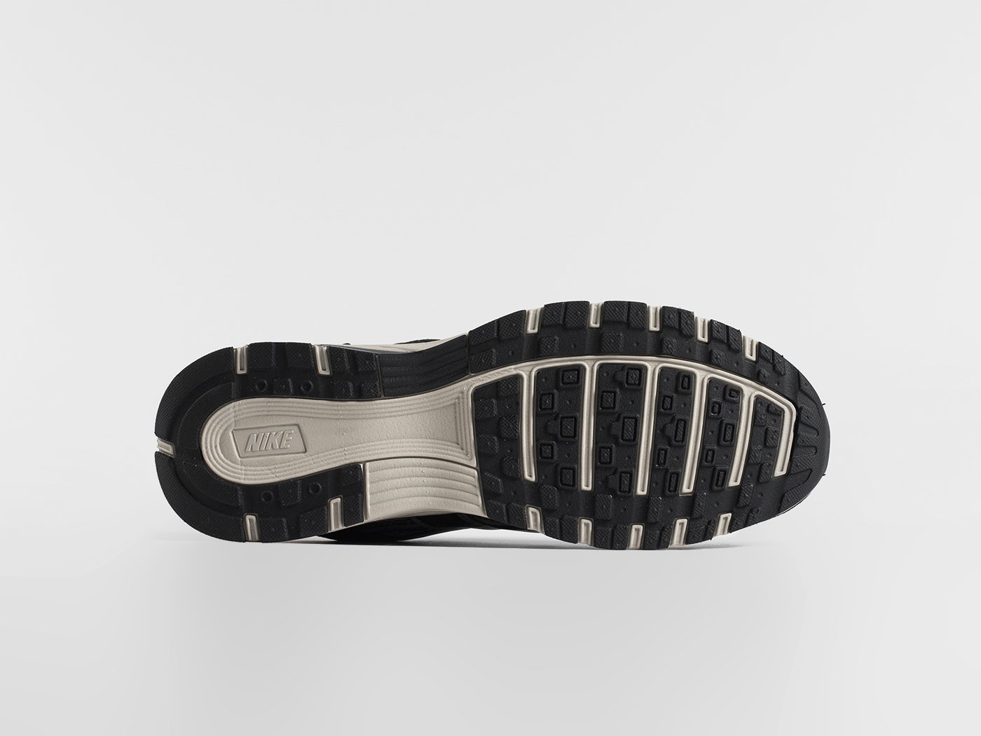 Кроссовки Nike V2K Run