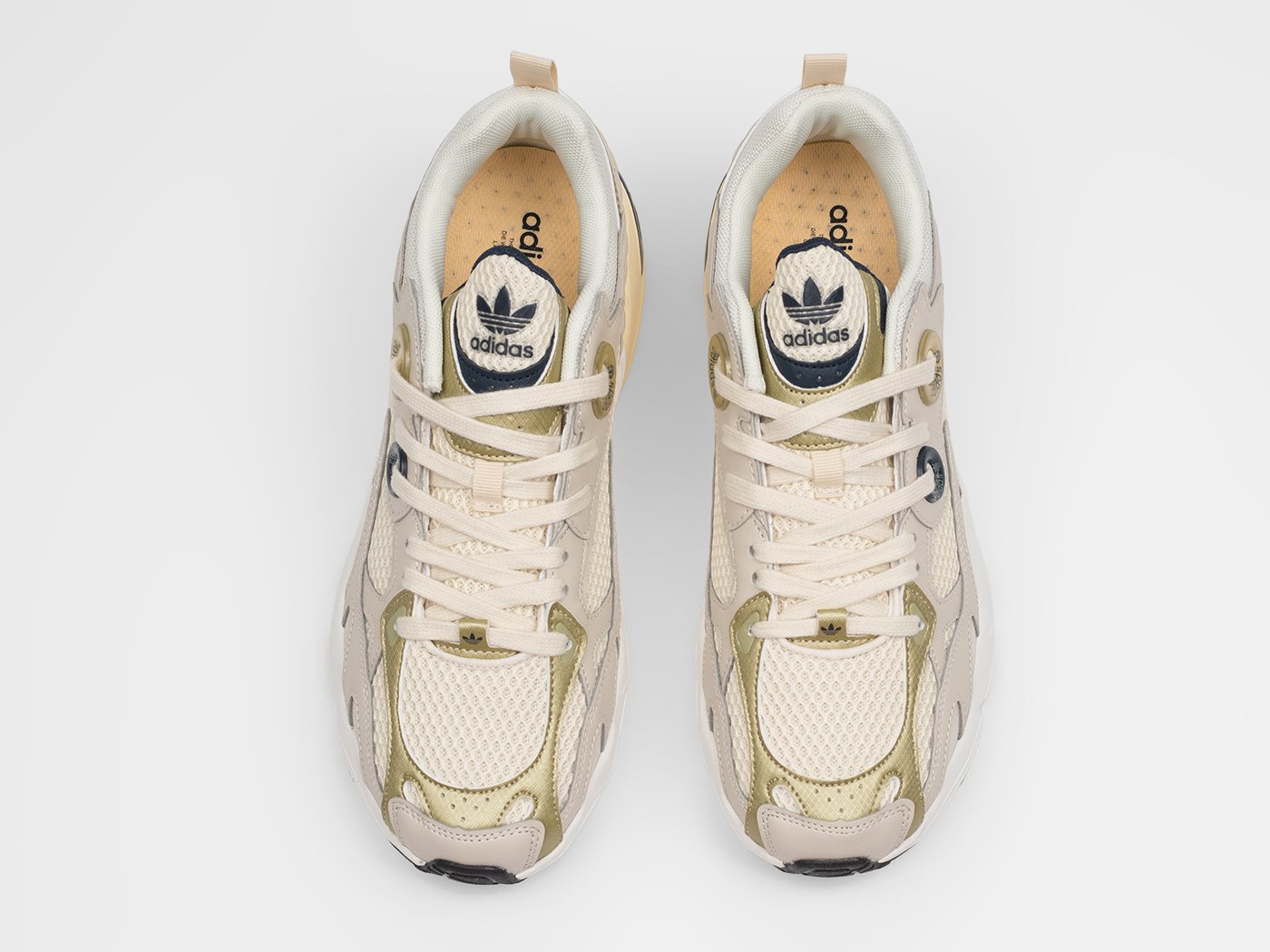Кроссовки Adidas Astir