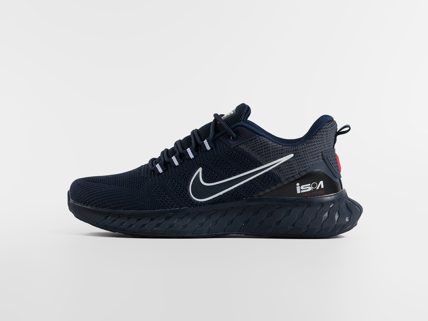 Кроссовки Nike