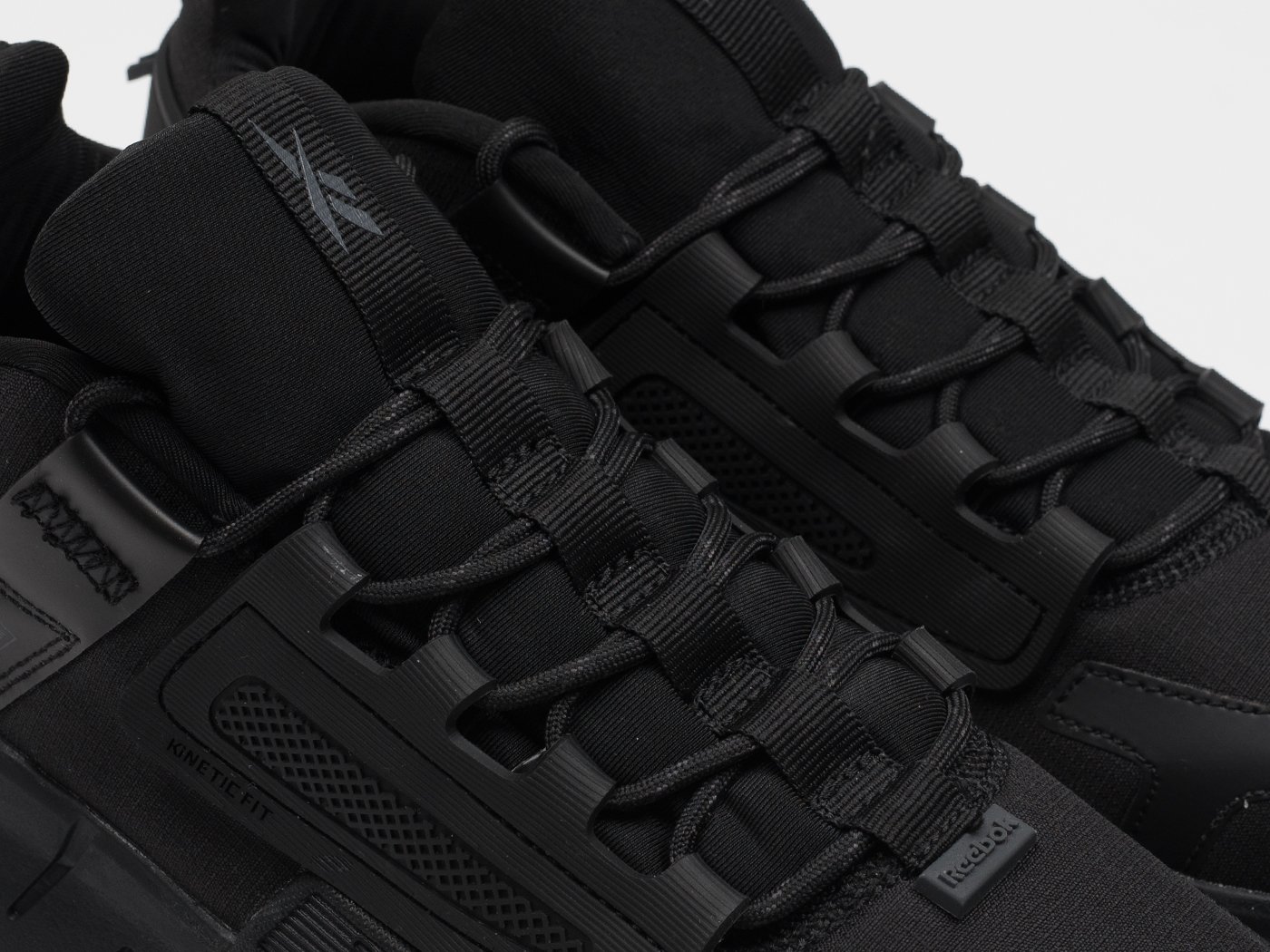 Кроссовки Reebok Zig Kinetica Edge