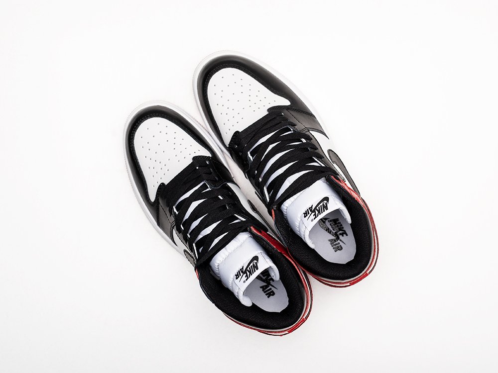 Кроссовки Nike Air Jordan 1 Mid