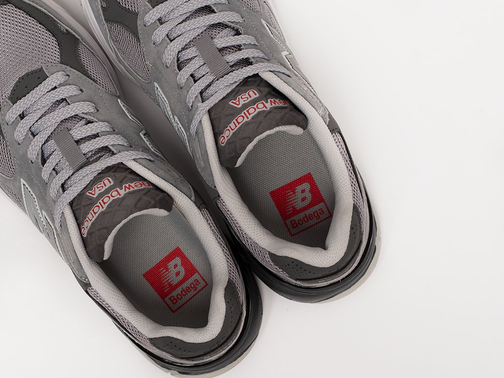 Кроссовки New Balance 990 v3