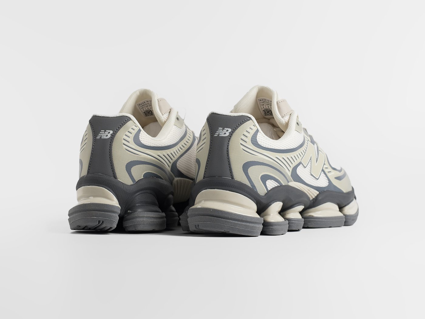 Кроссовки New Balance ABZORB 2000