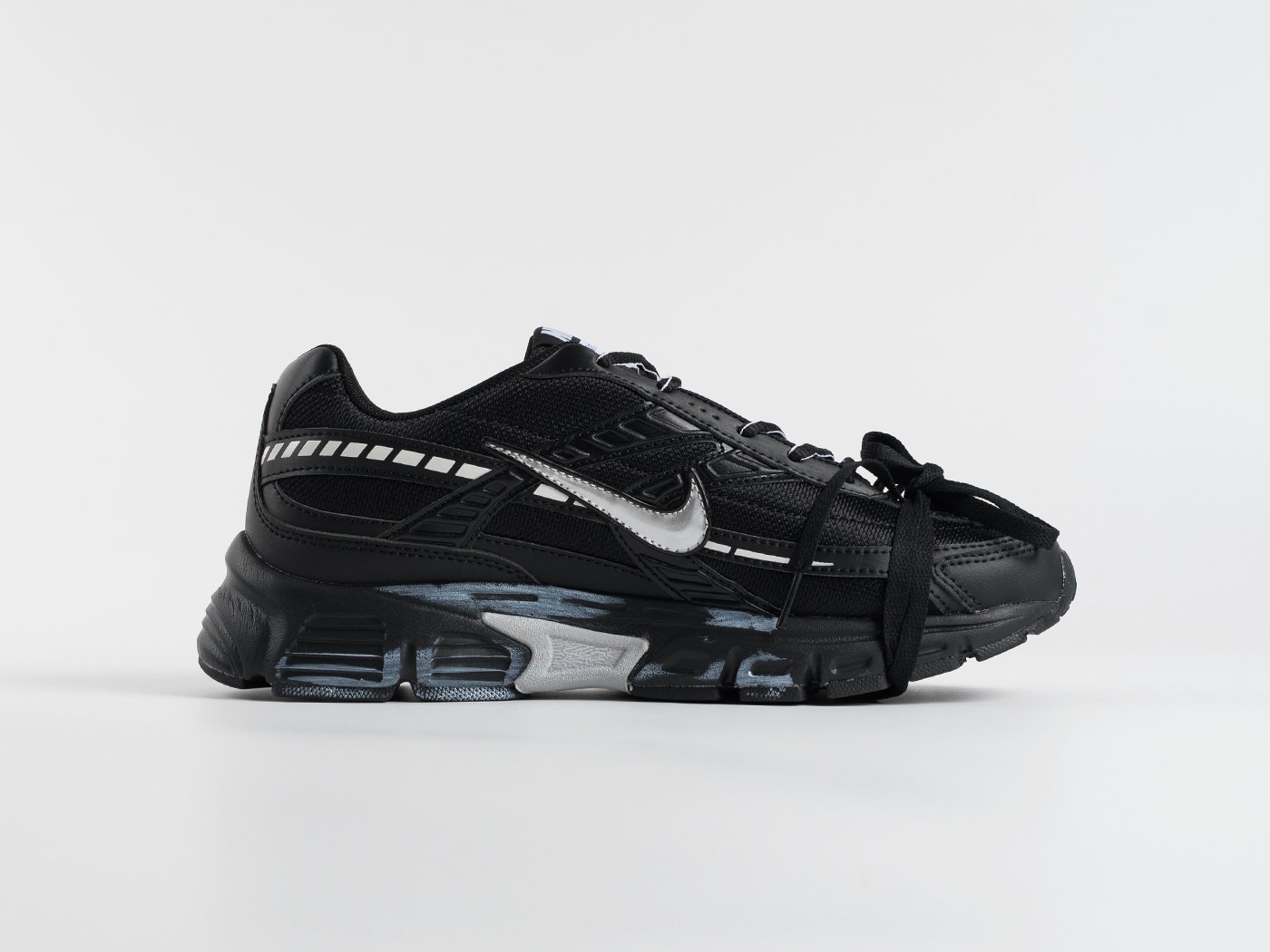 Кроссовки Nike Initiator